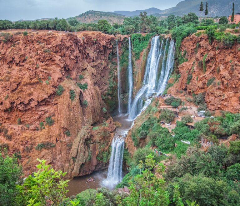 Émerveillement au Maroc : Découvrir les Cascades d'Ouzoud